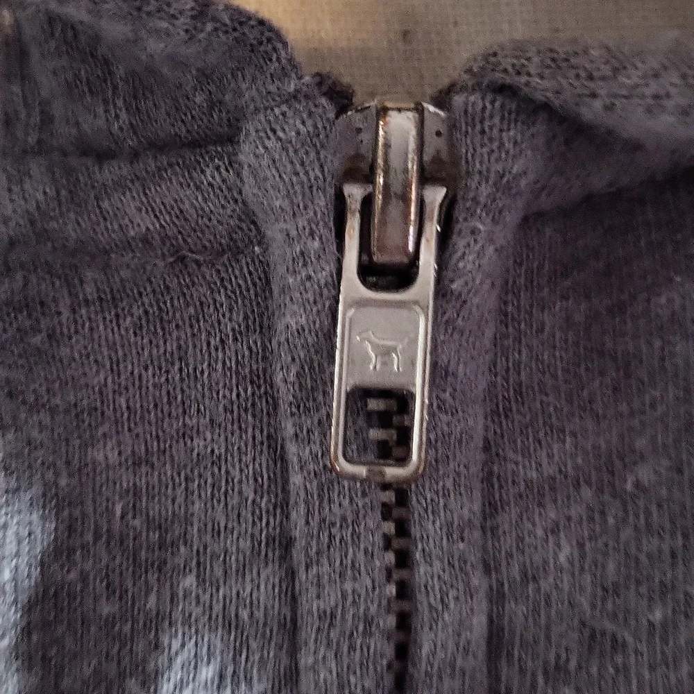 Victoria's Secret PINK Hoodie - Picture 8 of 15